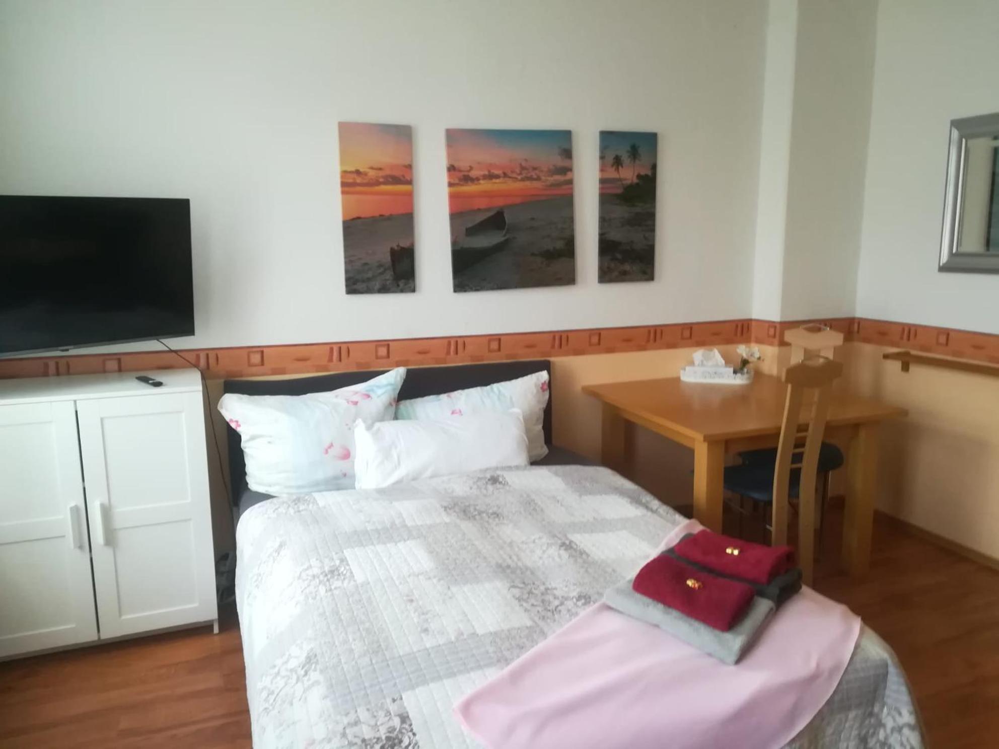 Pension Elli Kroessner Hartmannsdorf bei Chemnitz Экстерьер фото