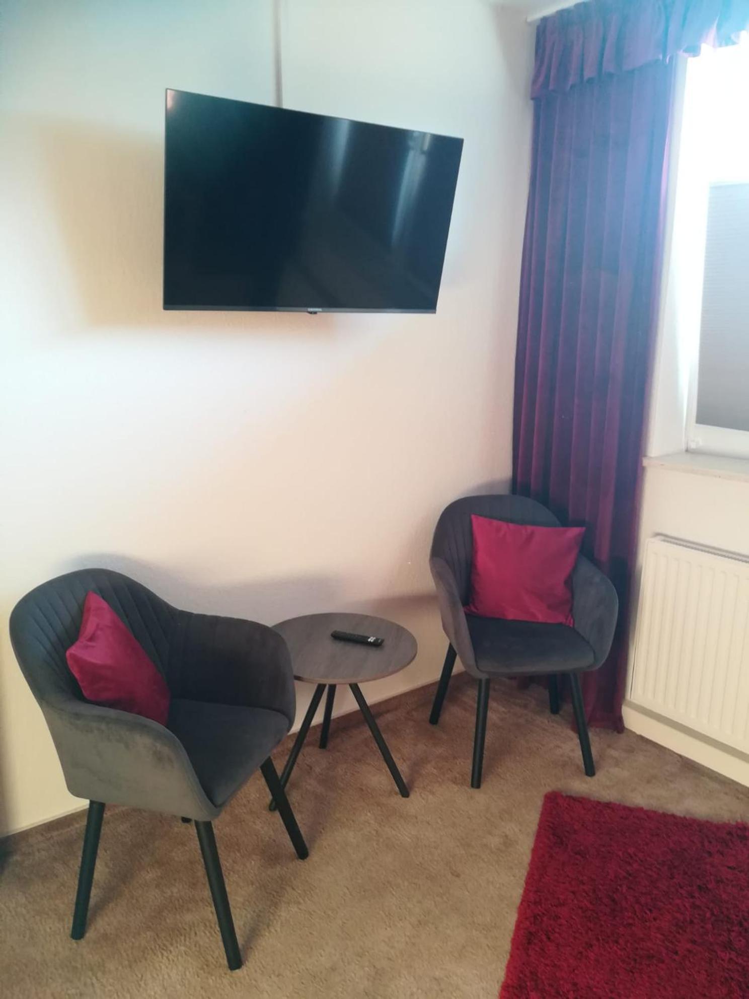 Pension Elli Kroessner Hartmannsdorf bei Chemnitz Экстерьер фото